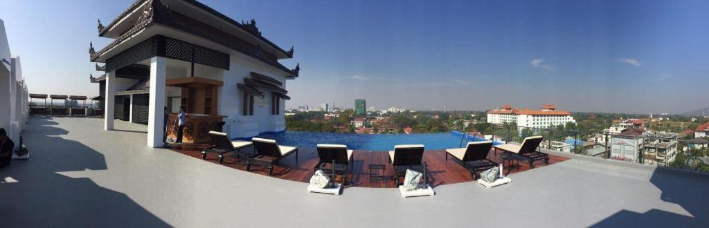 Yadanarpon Dynasty Hotel Mandalay Ngoại thất bức ảnh