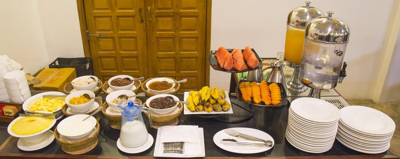 Yadanarpon Dynasty Hotel Mandalay Ngoại thất bức ảnh