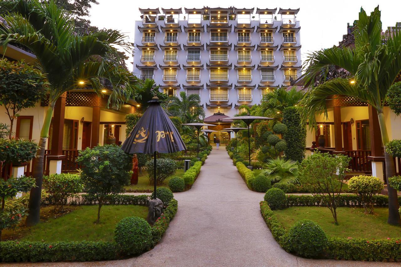 Yadanarpon Dynasty Hotel Mandalay Ngoại thất bức ảnh