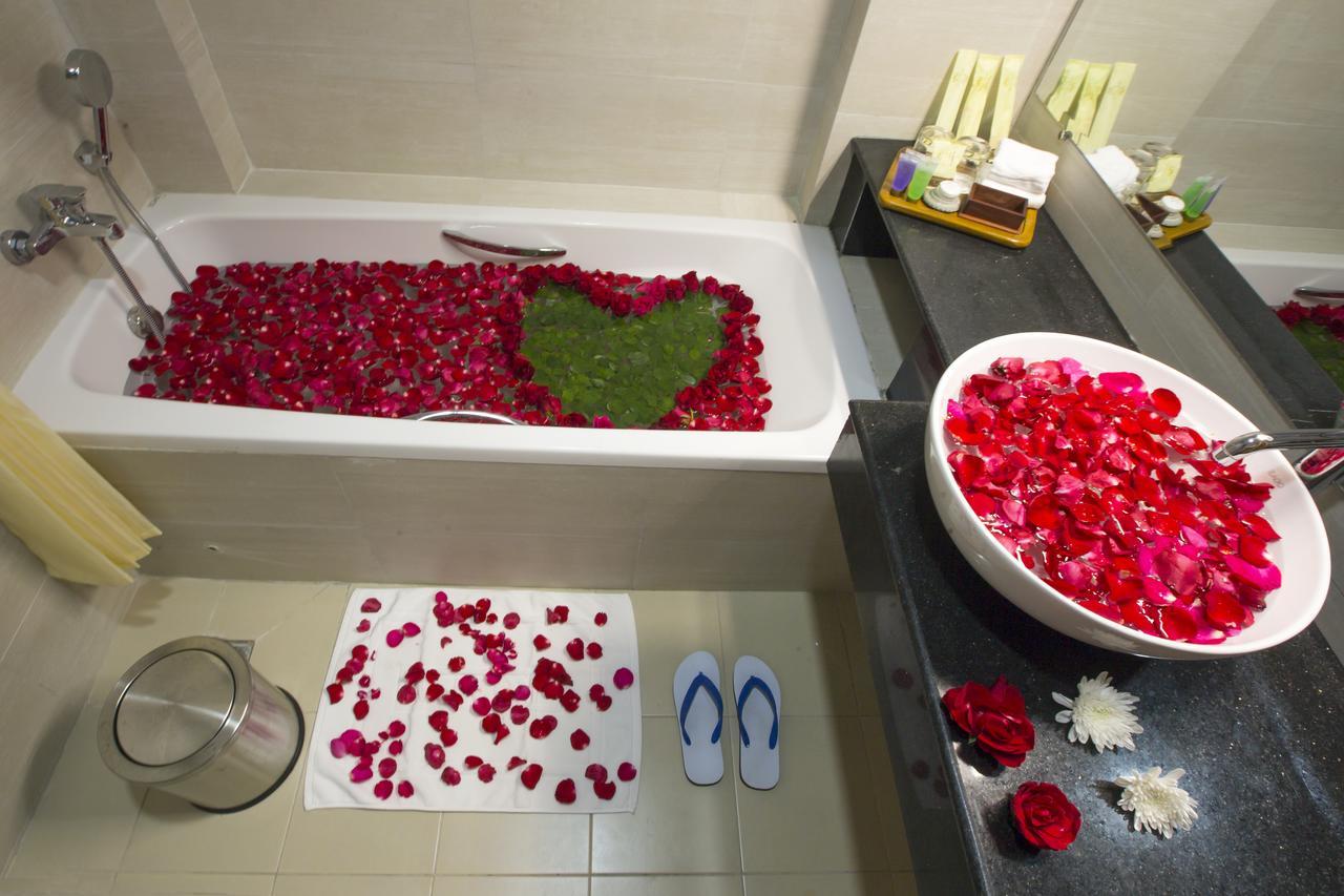 Yadanarpon Dynasty Hotel Mandalay Ngoại thất bức ảnh