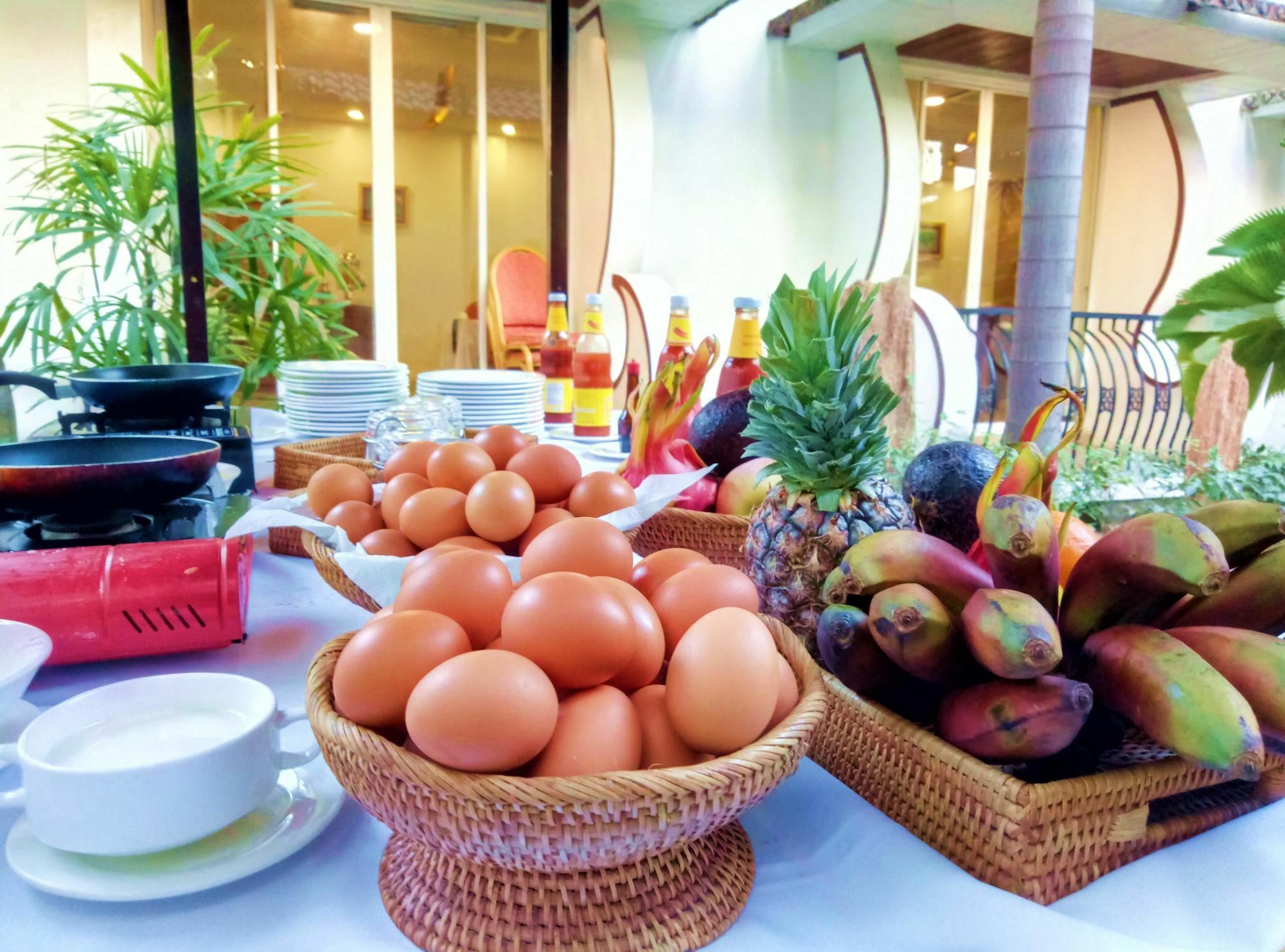 Yadanarpon Dynasty Hotel Mandalay Ngoại thất bức ảnh